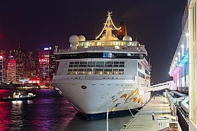 卡牌构建游戏《斗技场的阿利娜》EA 19日发售 支持中文